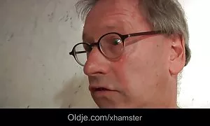 الأوروبي عاهرة الصالحة للزراعة حفر فلم سكسي كامل مترجم على الأريكة