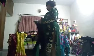 18 سنة من العمر فلم رومانسي سكسي اجنبي الأحمر الحمار اللعين مع والدك