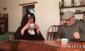 - ربيب الملاعين ربيب يعمل على كاميرا ويب فلم سكسي مترجم